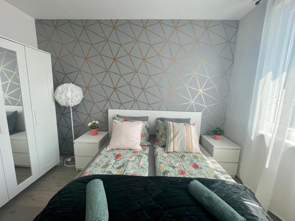 B146 Design Lux Apartments Будапеща Екстериор снимка